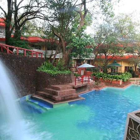 Horseland Hotel & Mountain Spa Matheran Esterno foto