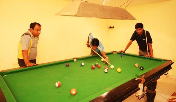 Horseland Hotel & Mountain Spa Matheran Esterno foto