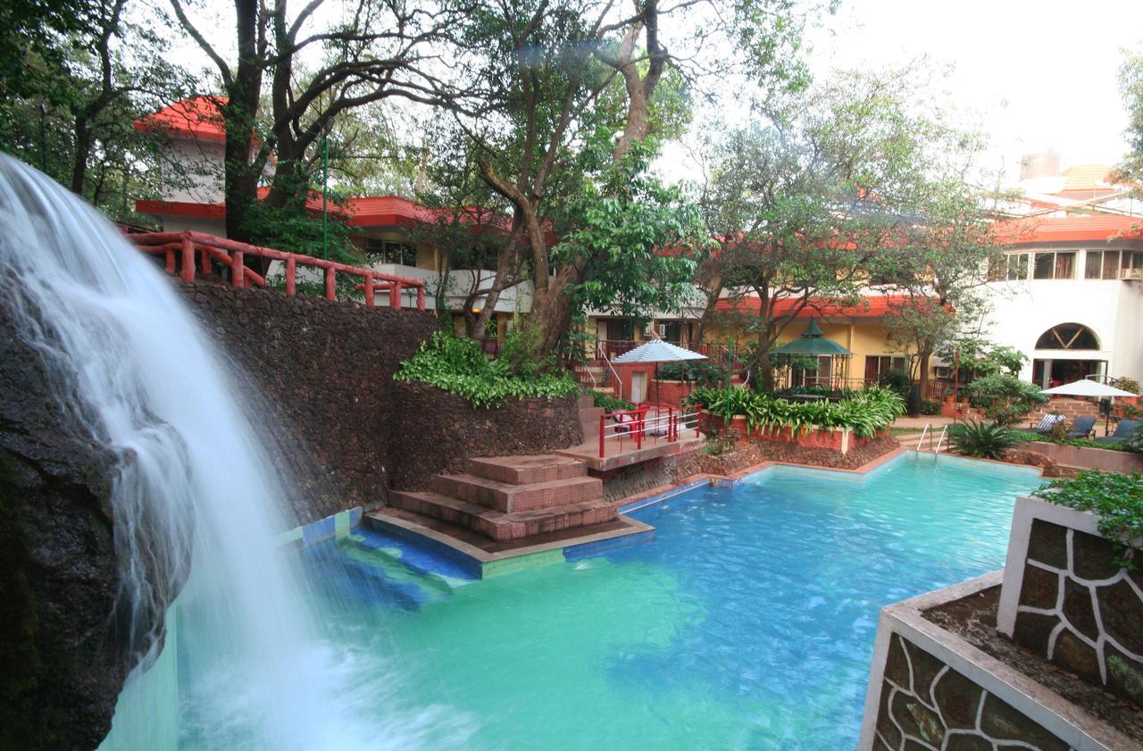 Horseland Hotel & Mountain Spa Matheran Esterno foto